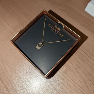 New Coach Gold Horseshoe necklace